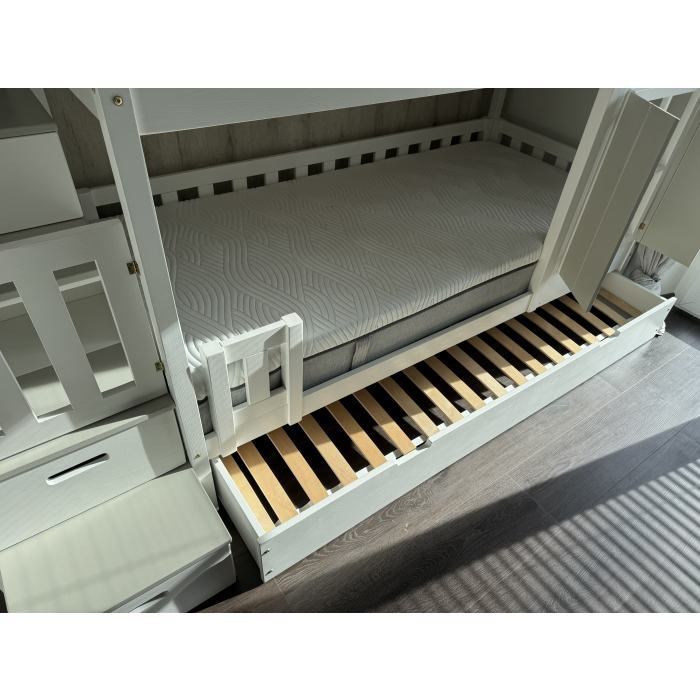 stapelbed met trap Eindhoven